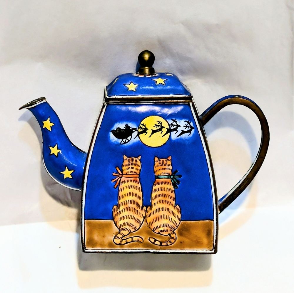 Vintage Collectible Kelvin Chen Christmas Cats & Santa Miniature Enamel Tea Pot